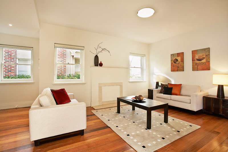 Private, Secure and luxuriously appointed. Picture 2