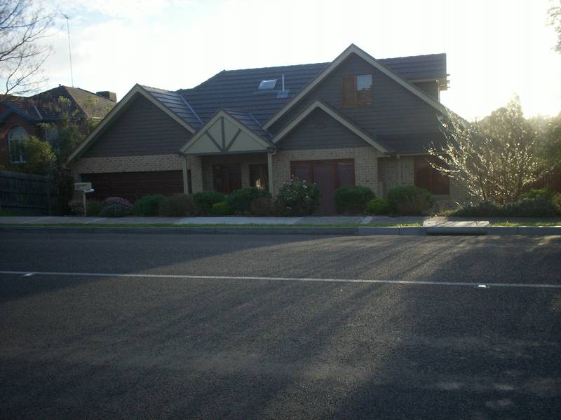 OPEN FOR INSPECTION Saturday 19th September 12:00- 12:15pm Picture 3