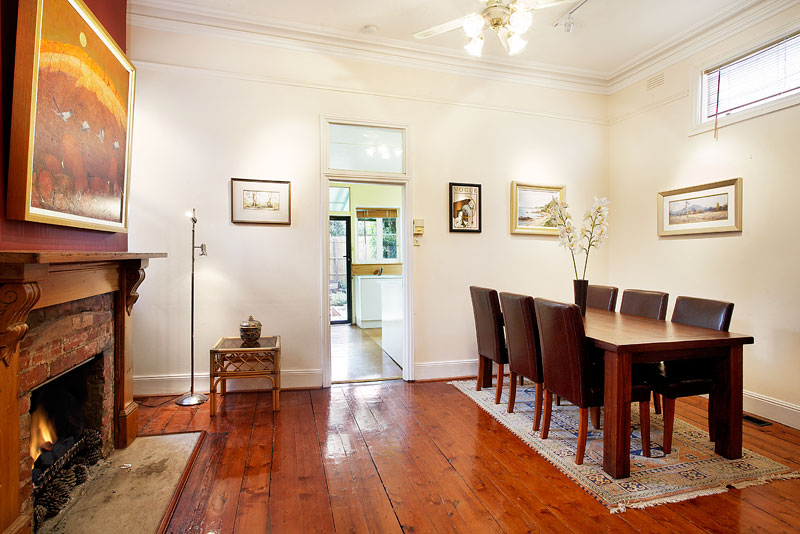 Cottage Comfort and Convenience Picture 2