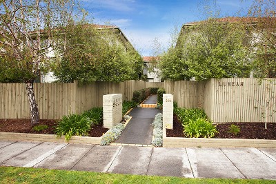 BIG, BRIGHT AND QUIET 50's ABODE Picture BIG, BRIGHT AND QUIET 50's ABODE Picture