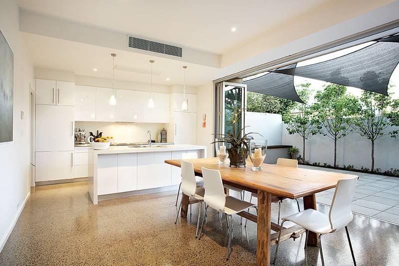 Victorian Charm Meets Contemporary Chic Picture 3