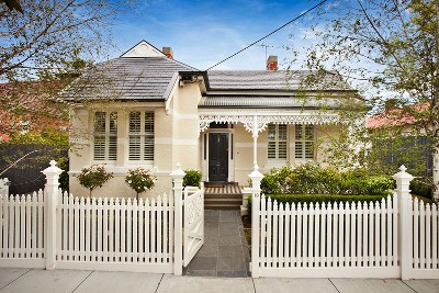 Reach New Heights of Luxurious Splendour (Home 55 squares approx) Picture