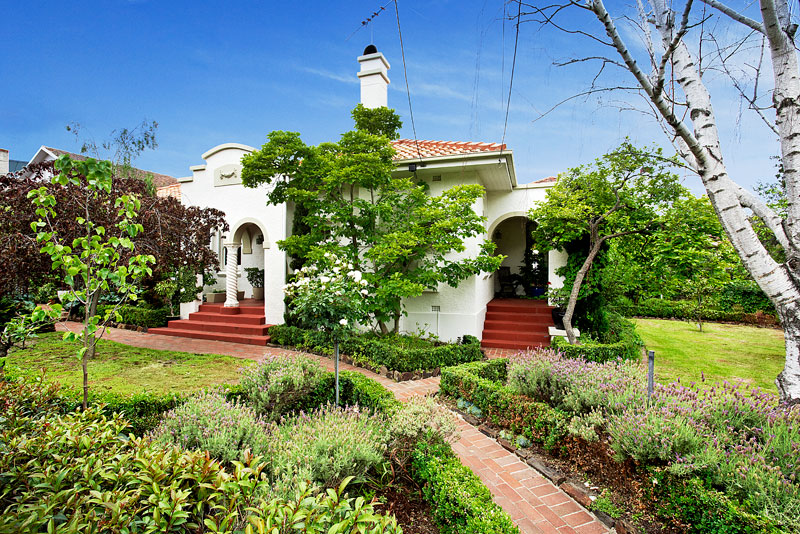 Spanish Aesthetic + Modern Amenity Picture 1