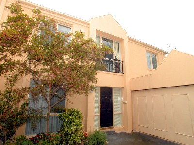 A Private Oasis in the Heart of Elsternwick. Picture