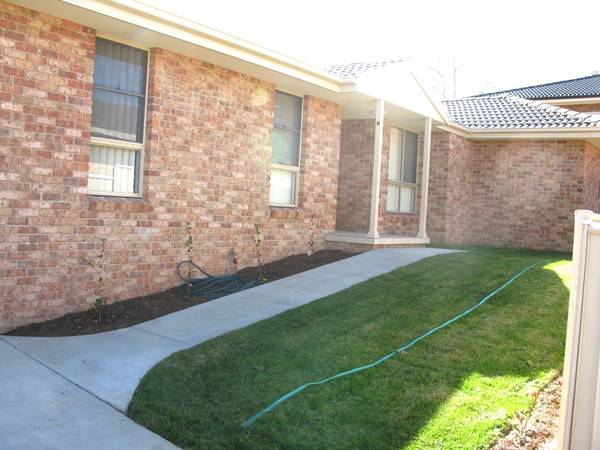 BRAND NEW VILLA Picture 1