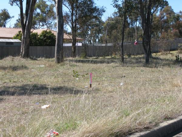 LAND FOR SALE Picture