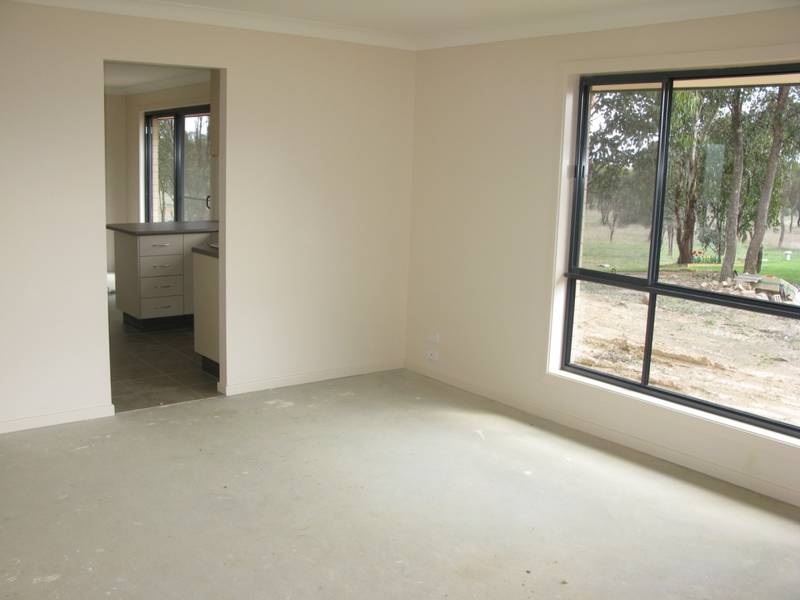 BRAND NEW HOME Picture 3