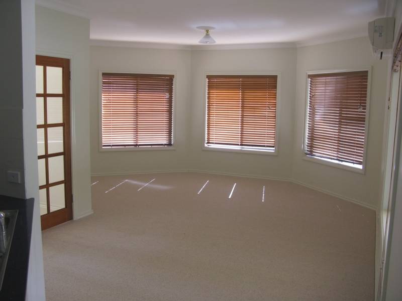 SOUTH HILL EXCELLENCE Picture 2