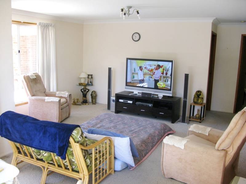 SOUGHT AFTER ADDRESS Picture 2