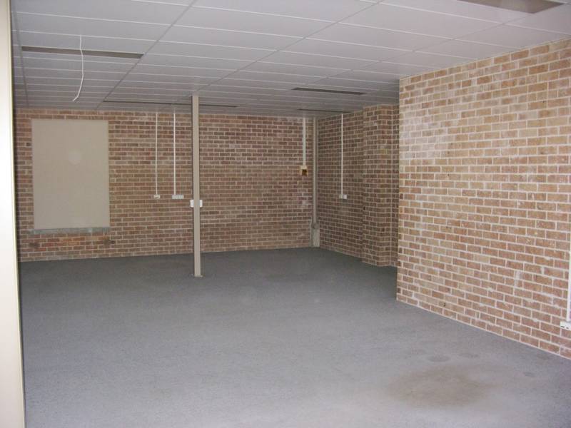 MODERN OFFICE SPACE FOR LEASE Picture 1