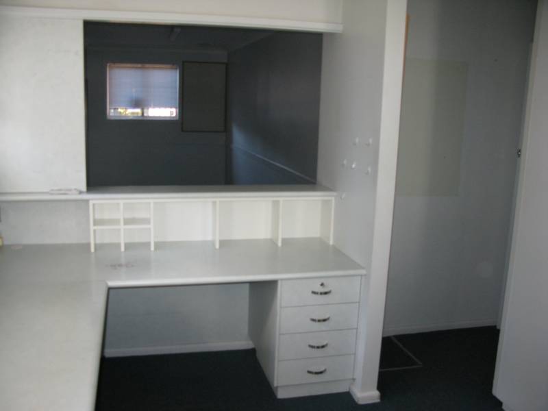 VERSATILE PREMISES IN DANGAR STREET Picture 2