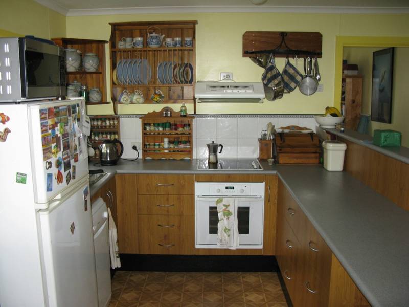 A LIFESTYLE AWAITS Picture 1