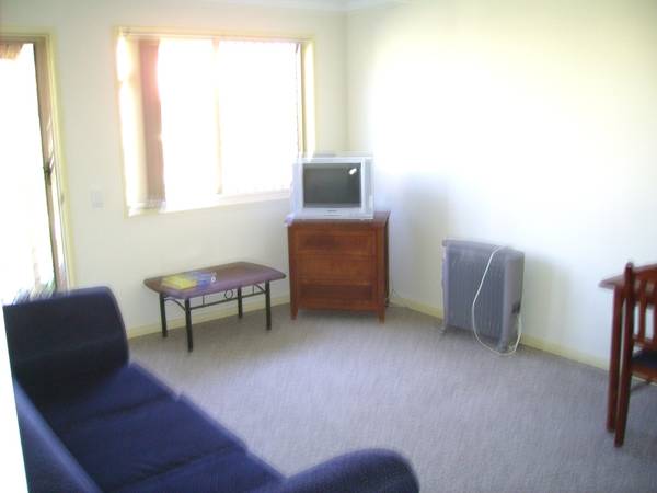 OVER 55's COMMUNITY LIVING Picture 3