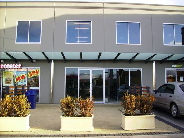 BRAND NEW BUILDING Picture 1