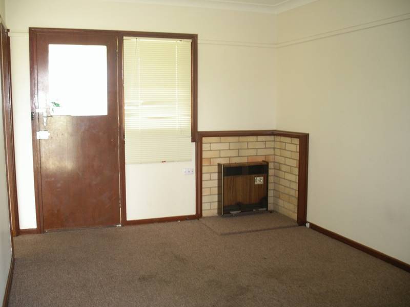 UNITS AVAILABLE Picture 3