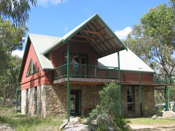 UNIQUE STONE HOME Picture 1