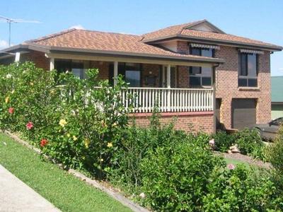 BELLINGEN - FAMILY HOME WITH VIEWS Picture