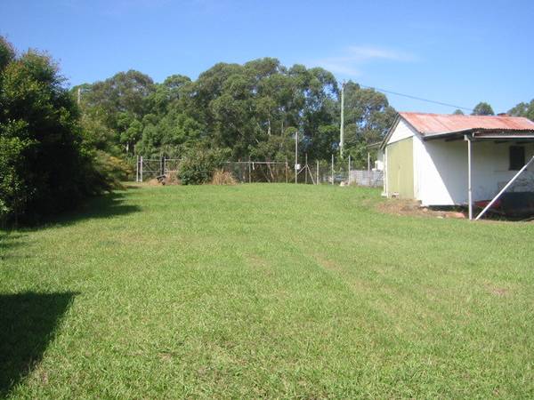 VACANT BUILDING BLOCK IN RALEIGH Picture 1