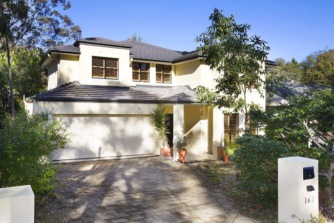 PRICE REDUCED - OWNER MUST SELL! Picture 2