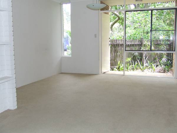 Walk To Rail, Shops . . . Open inspection Saturday 1/11 Picture Walk To Rail, Shops . . . Open inspection Saturday 1/11 Picture