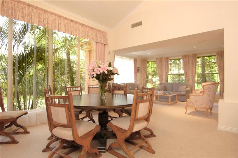 SPACIOUS TIMELESS STYLE Picture SPACIOUS TIMELESS STYLE Picture