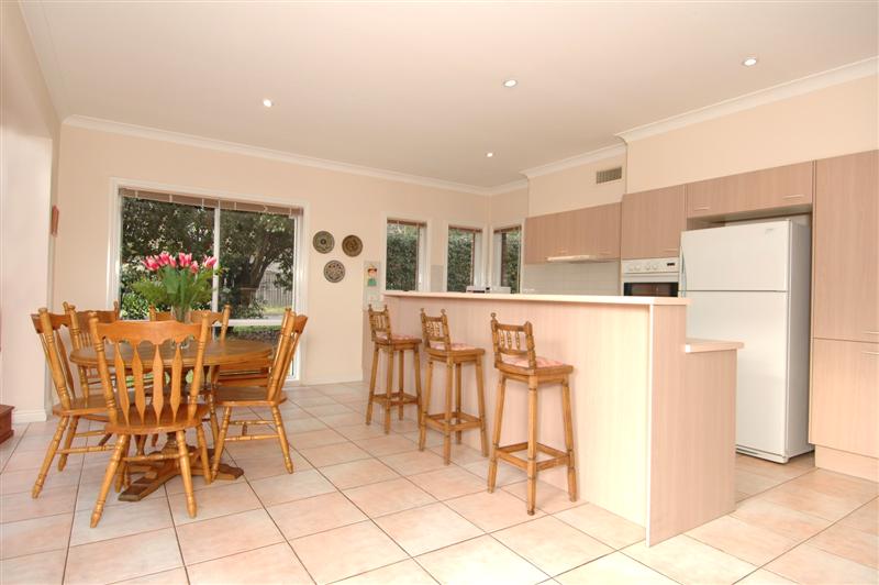 SPACIOUS TIMELESS STYLE Picture SPACIOUS TIMELESS STYLE Picture