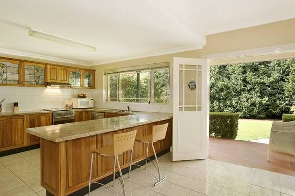 EXTRAORDINARY QUALITY Picture