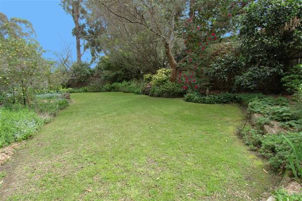 HIGH $900'S BUYERS! Picture 3