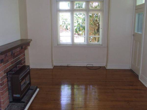 Handy Location... Open For Inspection Sat 20/12/08 Picture Handy Location... Open For Inspection Sat 20/12/08 Picture