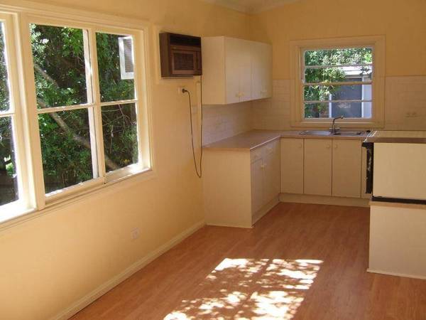 Handy Location... Open For Inspection Sat 20/12/08 Picture Handy Location... Open For Inspection Sat 20/12/08 Picture