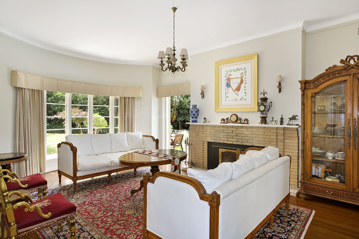 A Country Estate Picture 3