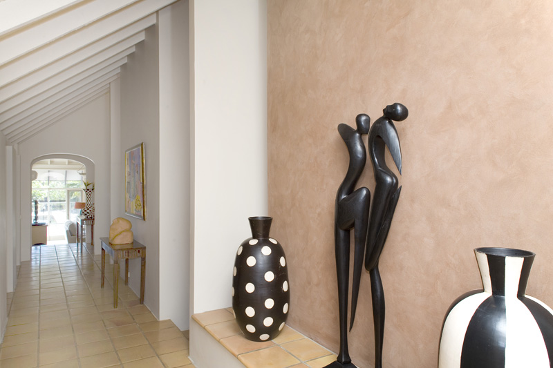 ***LEASED**** Sprawling, private 5/6 bedroom home with pool and court - just 45 mins from the CBD Picture