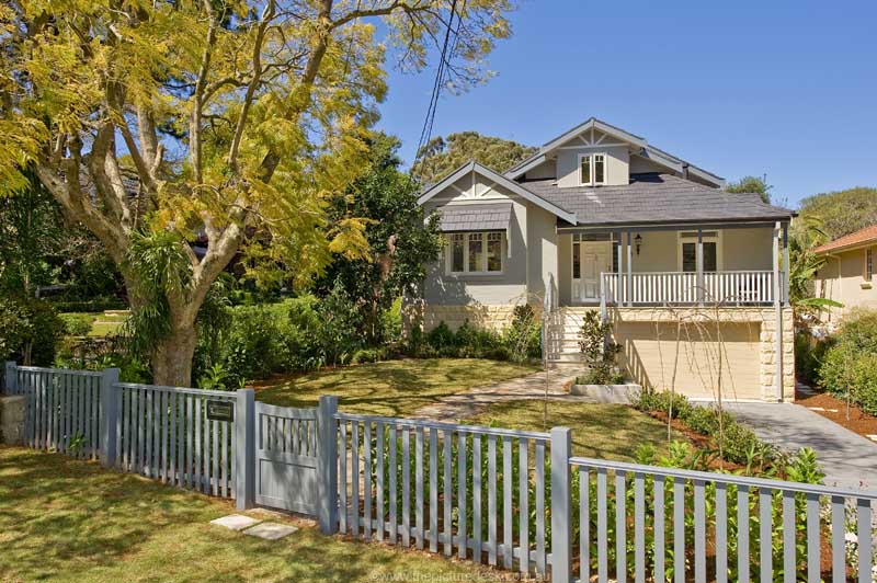 PINNACLE FAMILY LIVING! Picture 1