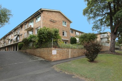 EAST SIDE WALK RAIL! Picture