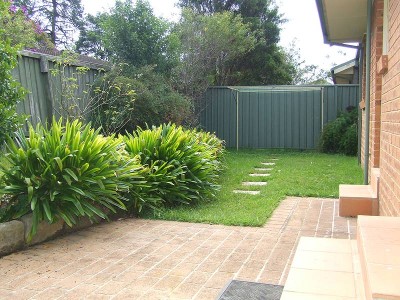 ***LEASED - MORE QUALITY PROPERTIES AVAILABLE - CALL US TODAY***
Take advantage of this terrific 4 bedroom townhouse/vi Picture