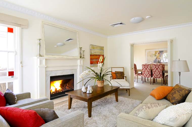 GREAT FAMILY HOME WITH EVERYTHING! Picture 3