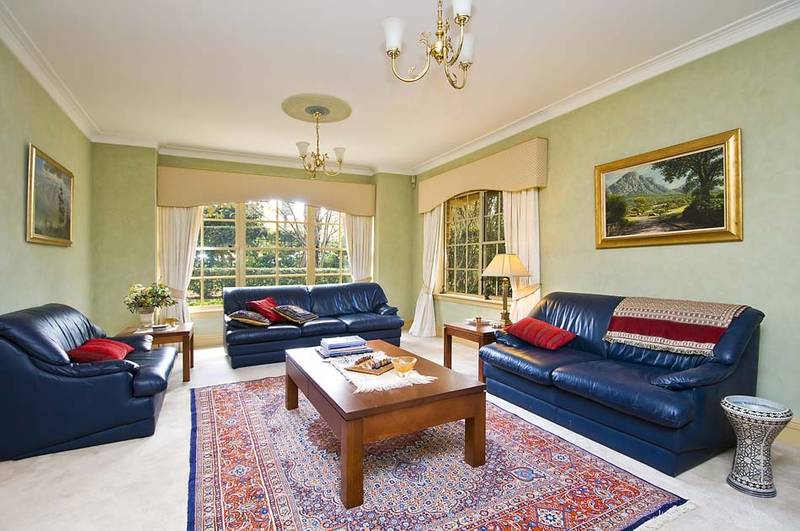 5 BEDROOMS, TRIPLE GARAGE, 44.5SQM! Picture 3