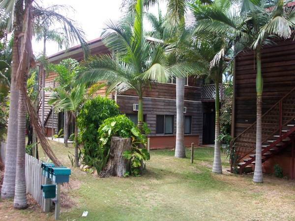 Two Bedroom Fully Furnished Apartment Picture 1