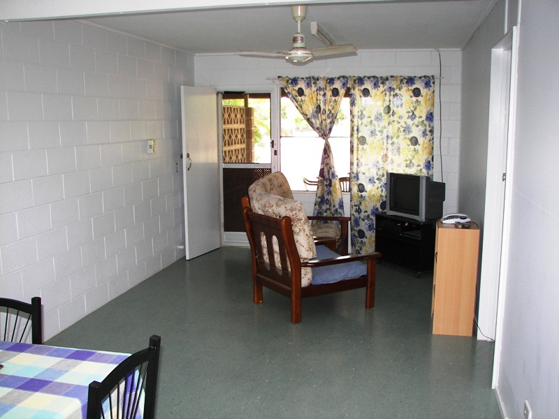 Well Located Duplex on
a Large Block Picture 2