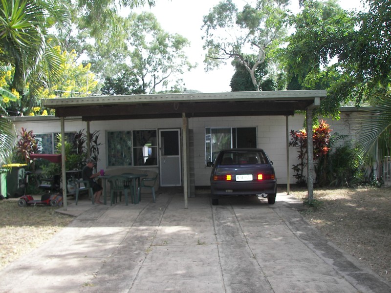 Well Located Duplex on
a Large Block Picture 1