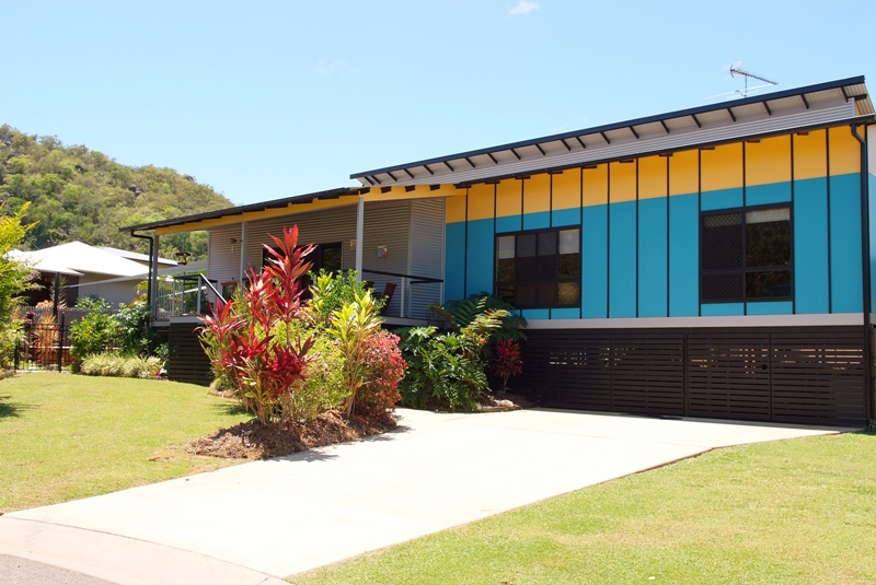 Stunning New Home with all the modcons! Picture 1