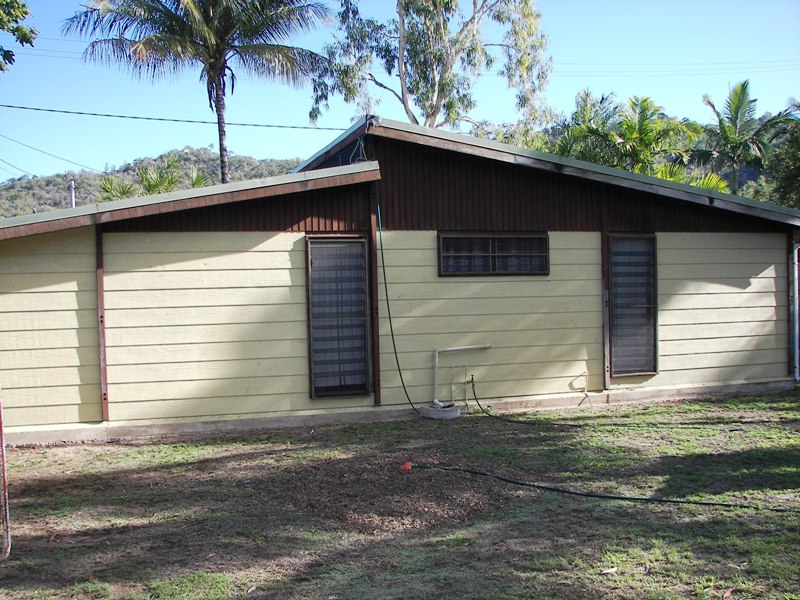 PRICE REDUCED - GREAT VALUE IN A GREAT LOCATION Picture 1