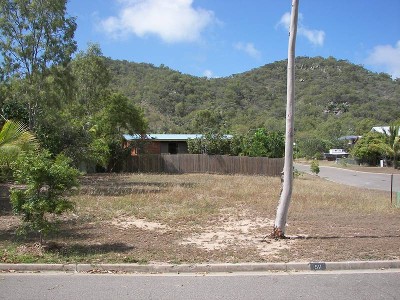 GREAT BUILDING BLOCK BEST VALUE ON MAGNETIC ISLAND !! Picture