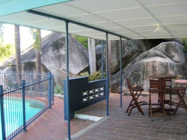 Two bedroom Un-furnished home with pool - Picnic Bay Picture Two bedroom Un-furnished home with pool - Picnic Bay Picture