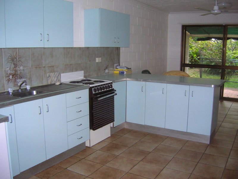 Quiet
Court & handy location Picture 3