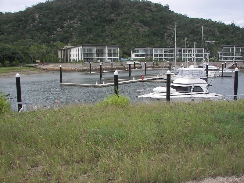 MARINA LIVING - ON MAGNETIC ISLAND DOES IT GET ANY BETTER Picture 2