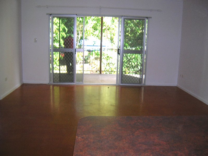 2 bedroom duplex in beautiful Picnic By Picture 2