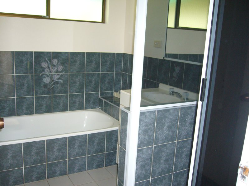 Great Value -3 Bedroom Home. Picture 3