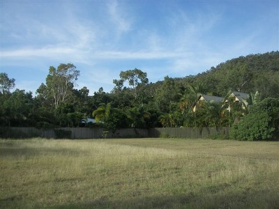 LARGE BLOCK IN AVAILABLE IN - BAYSIDE COURT HORSESHOE BAY Picture