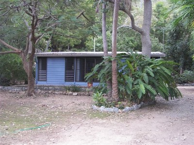 National Park at rear
,
Walk to Beach
, Quiet and Convienient Picture National Park at rear
,
Walk to Beach
, Quiet and Convienient Picture